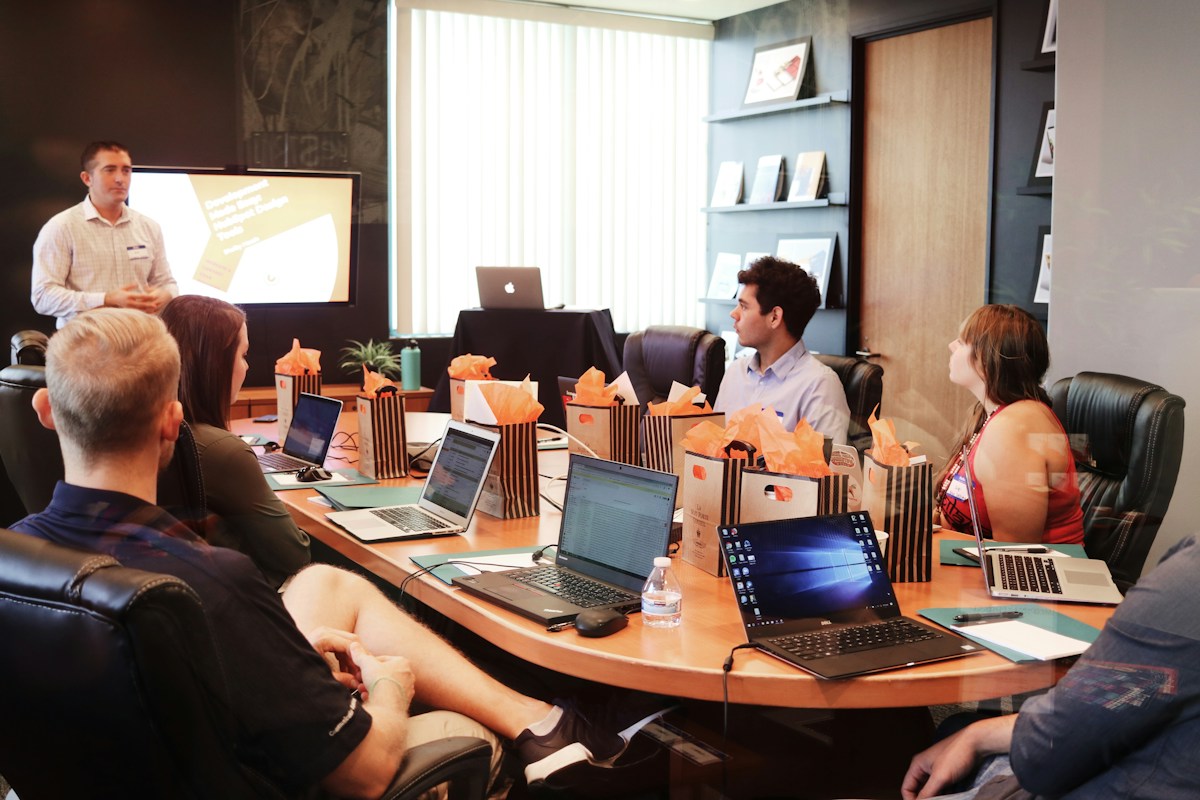 From Pilot to P&L: Why Few Hotels Cut Manual Work by 30 Percent With GenAI